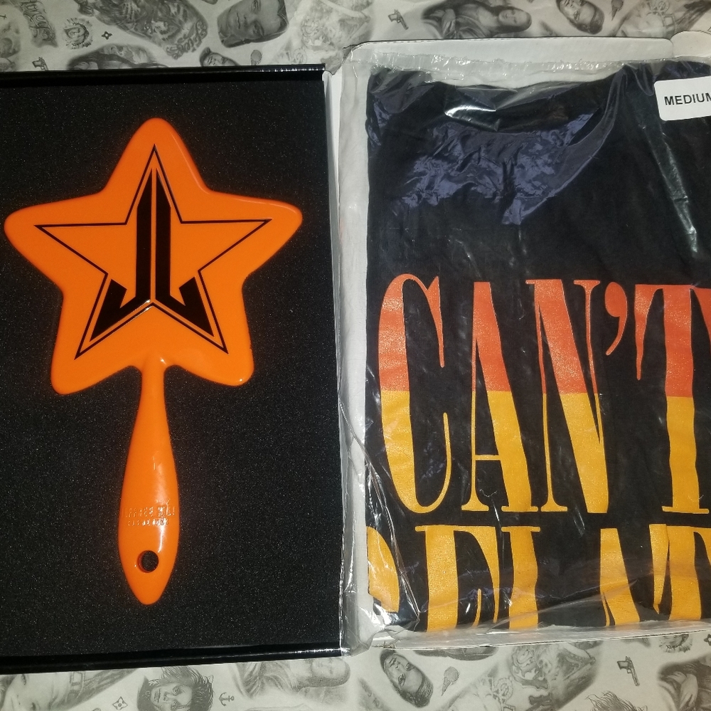 Jeffree Star LIMITED ED HALLOWEEN SHIRT & MIRROR